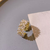 Anello Premium con Perle a Foglia