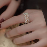 Anello Premium con Perle a Foglia