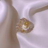 Anello Premium con Perle a Foglia
