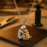 Collana Dog Embrace di Susan Jewelry