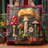 Borsa a Spalla in Tessuto Trapuntato con Funghi Rubini