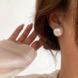 Gli Orecchini a Perno Pearl Statement