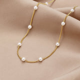 Collana in Oro con Perle Senza Tempo